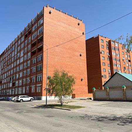 Квартира Smart В Новом Доме Pavlodar Dış mekan fotoğraf